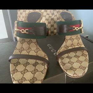 Gucci canvas stiletto women’s sandal size 9.5